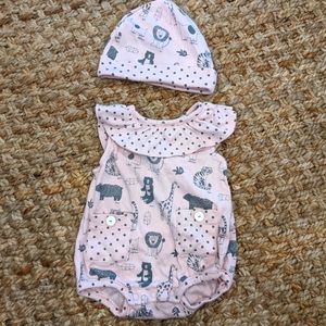 Lucky Jade pink onesie, bib collar + matching hat